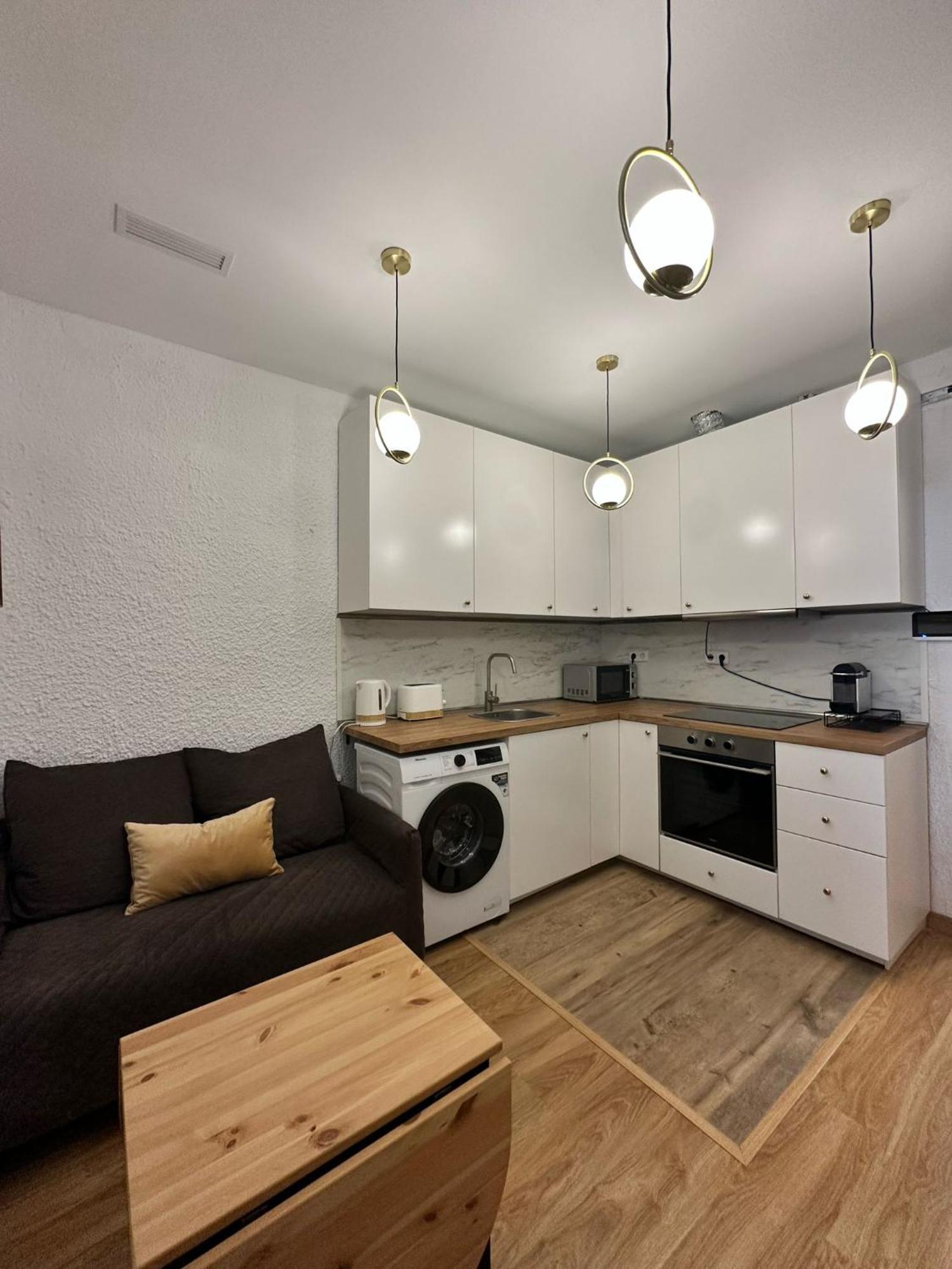 Mi Casa Es Tu Casa Apartment L'Hospitalet de Llobregat Luaran gambar