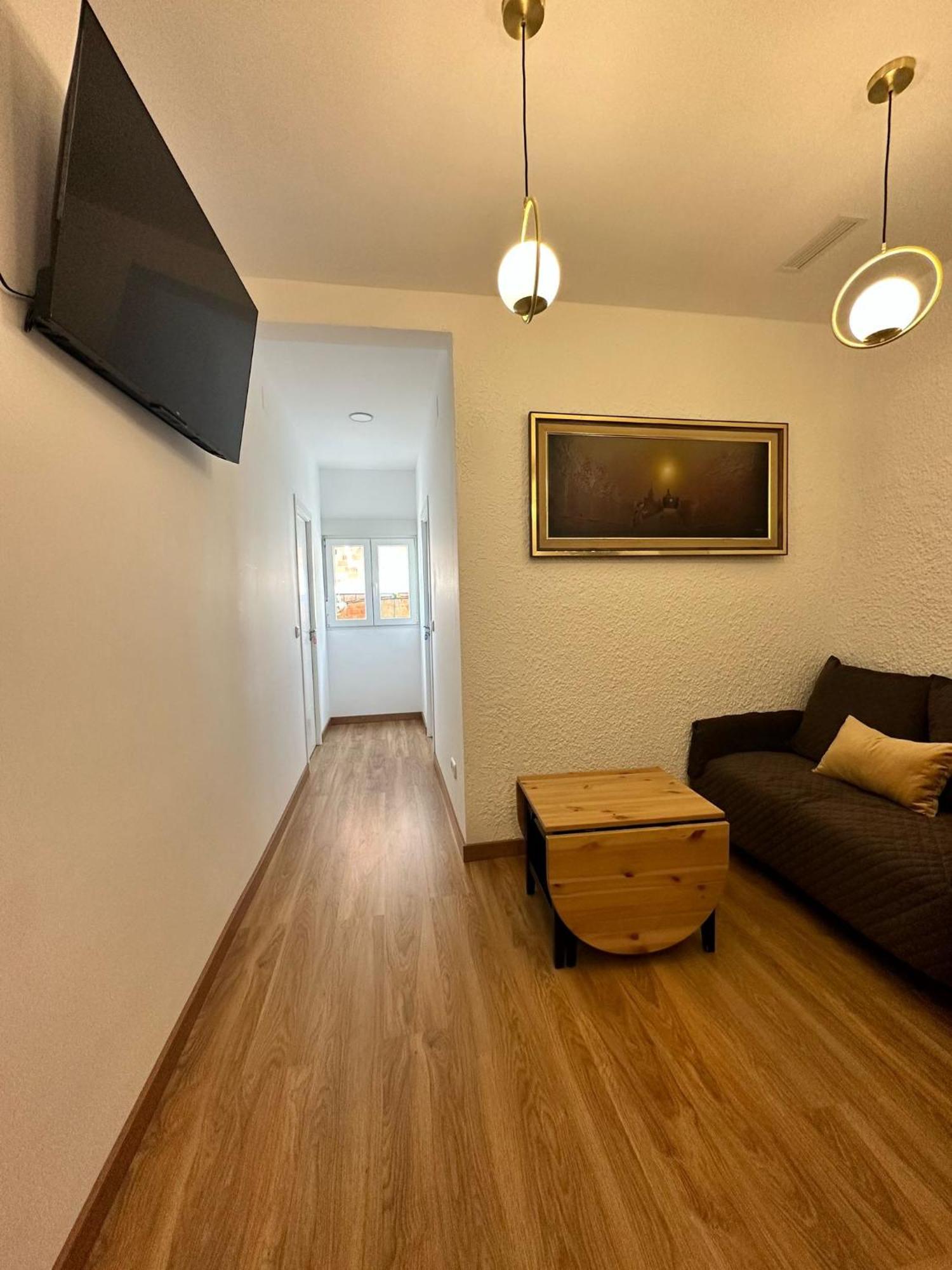 Mi Casa Es Tu Casa Apartment L'Hospitalet de Llobregat Luaran gambar