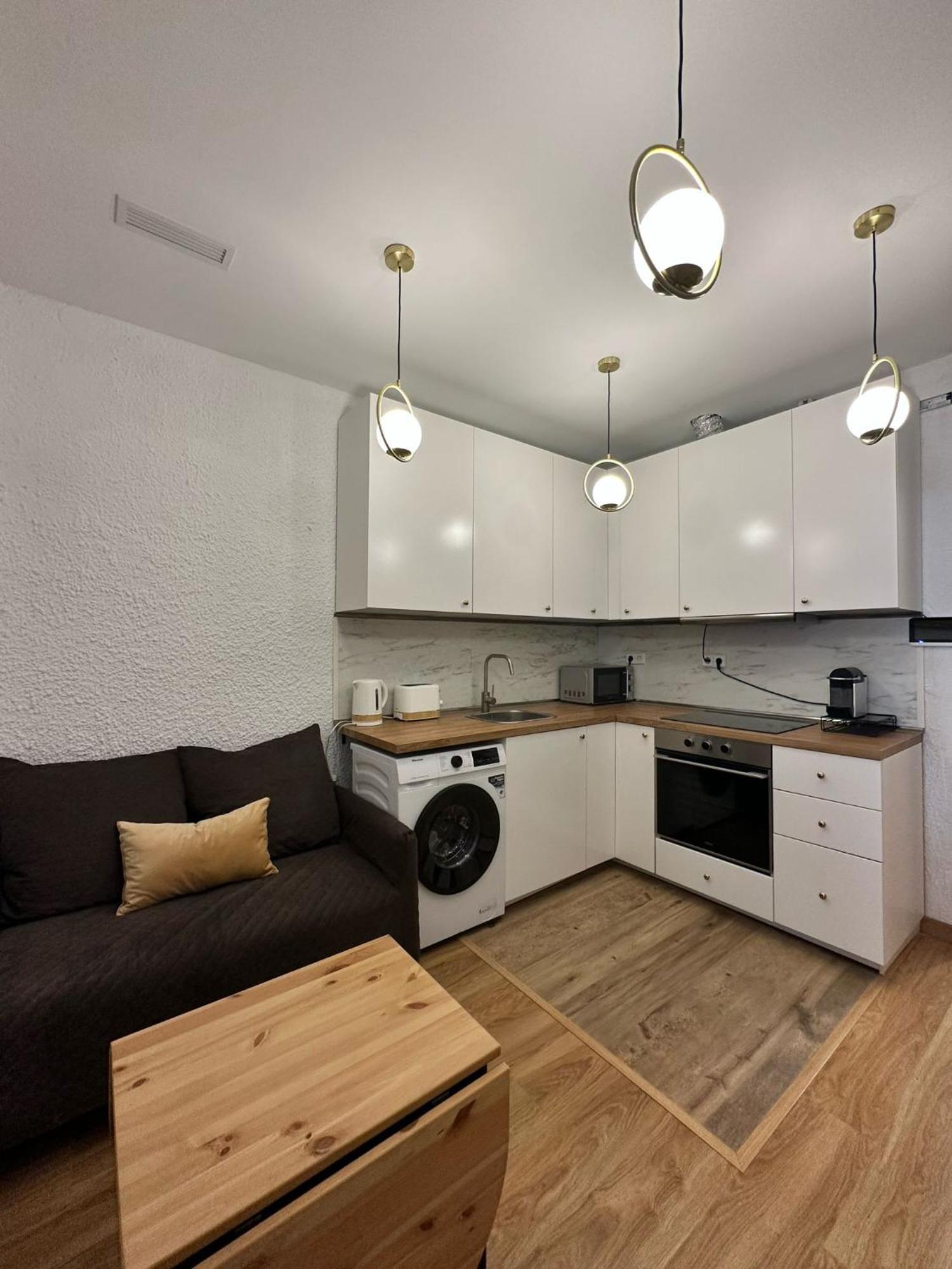 Mi Casa Es Tu Casa Apartment L'Hospitalet de Llobregat Luaran gambar